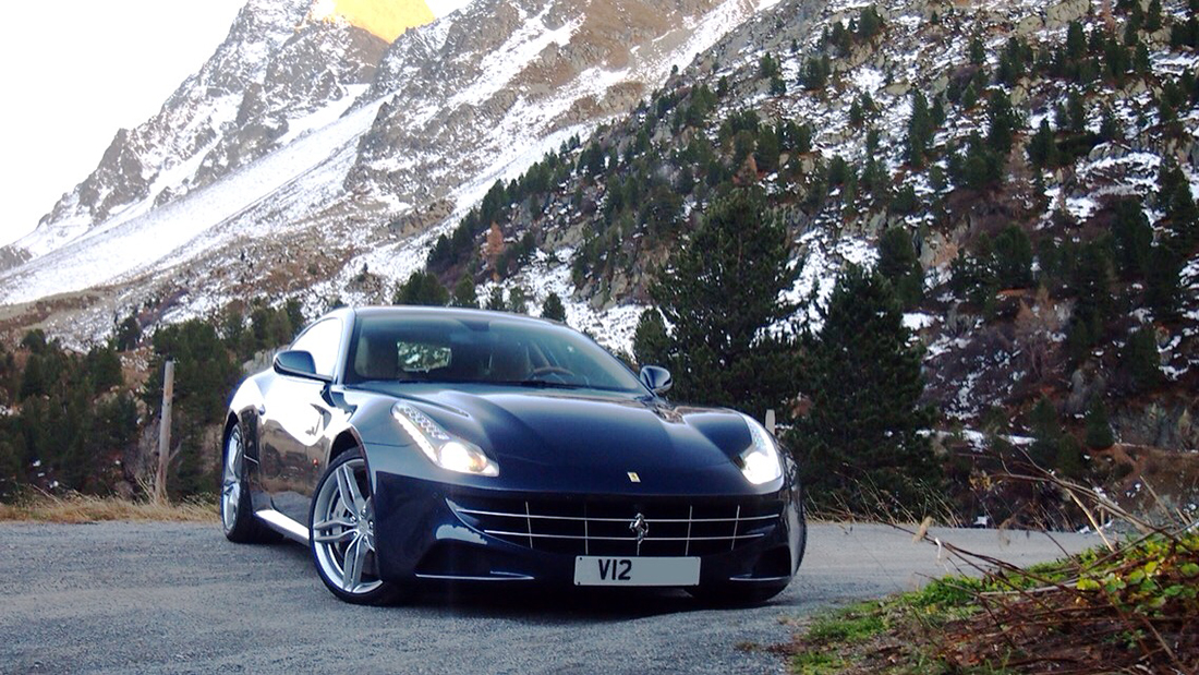 Met een Ferrari FF op pad in de Zwitserse Alpen