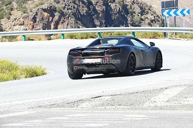 Spyshots: McLaren 675LT Spider