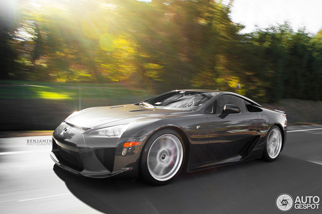 Topspot: Lexus LFA