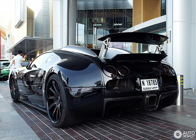 Alleen in Dubai: getunede Bugatti Veyron
