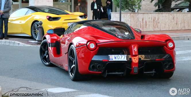 Monaco verwelkomt de Ferrari LaFerrari Aperta