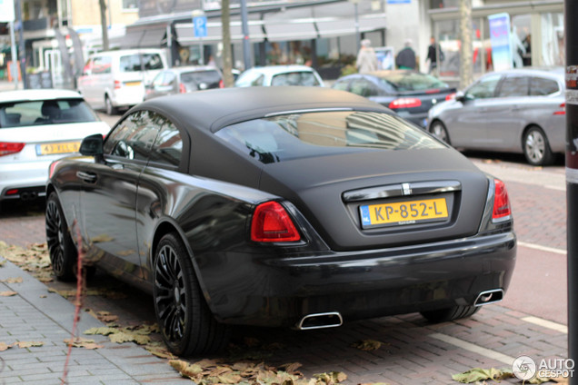 Spot van de dag: gitzwarte Rolls-Royce Wraith