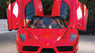 Koop de Ferrari Enzo van Tommy Hilfiger