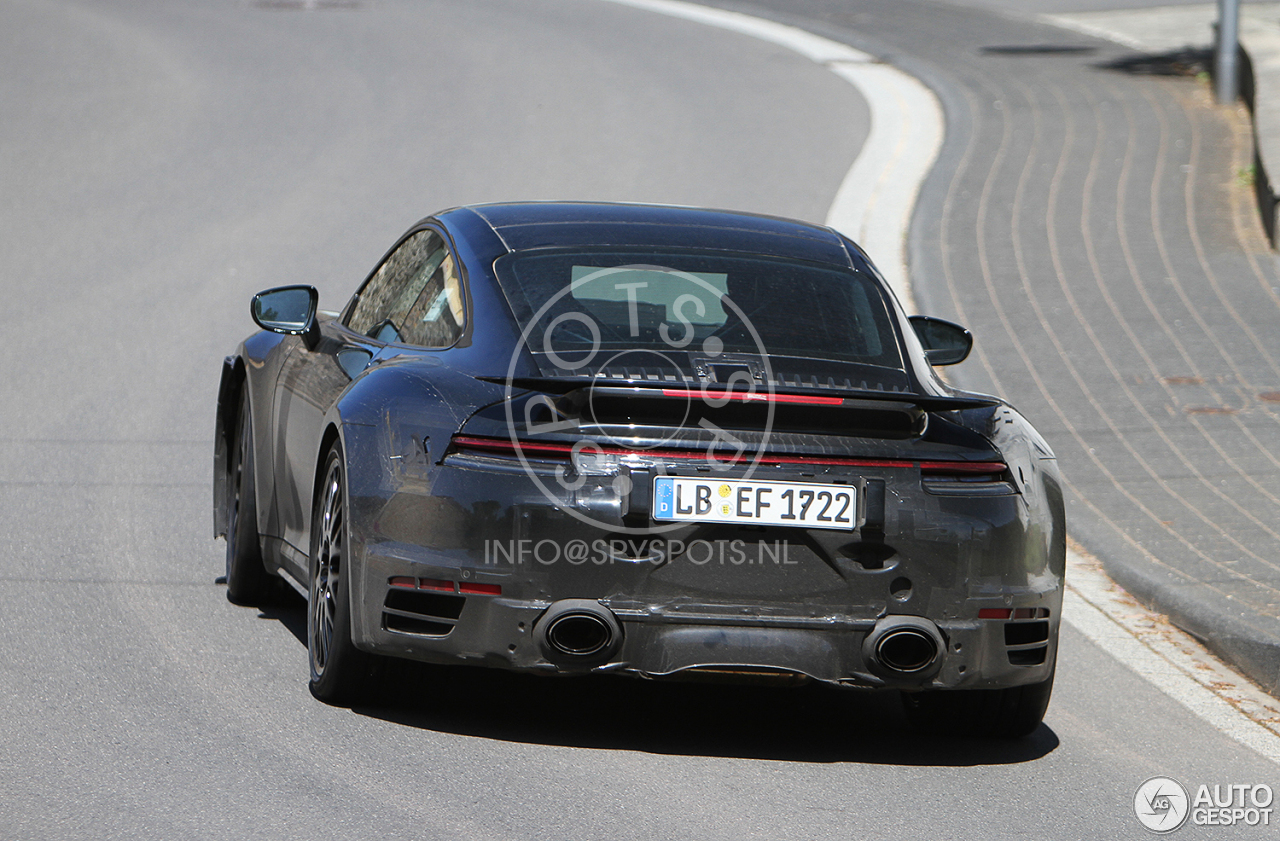 Porsche 992 Turbo krijgt een bekend designelement