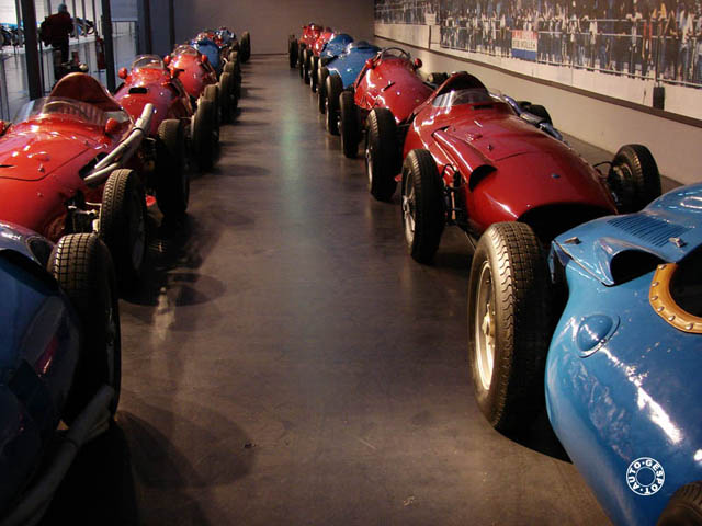 Musée National de l'Automobile.