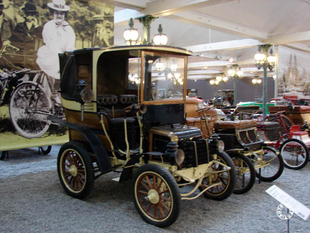 Musée National de l'Automobile.