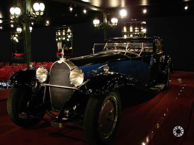 Musée National de l'Automobile.