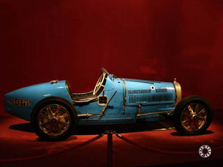 Musée National de l'Automobile.