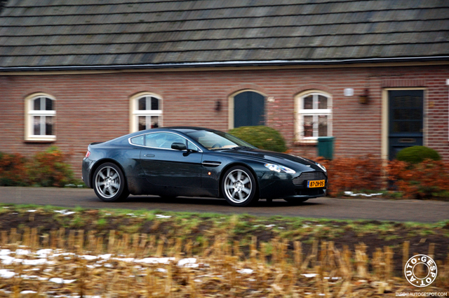 Gereden: Aston Martin V8 Vantage
