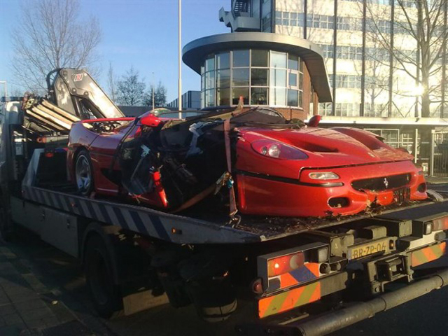 Nederlandse Ferrari F50 crasht! [UPDATE 23:50]