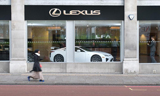 Lexus LF-A alleen in Londen te koop voor Europese kopers