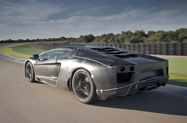 AutoCar rijdt met opvolger Lamborghini Murciélago 