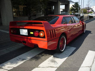 Opmerkelijk: Ferrari F40 replica limousine