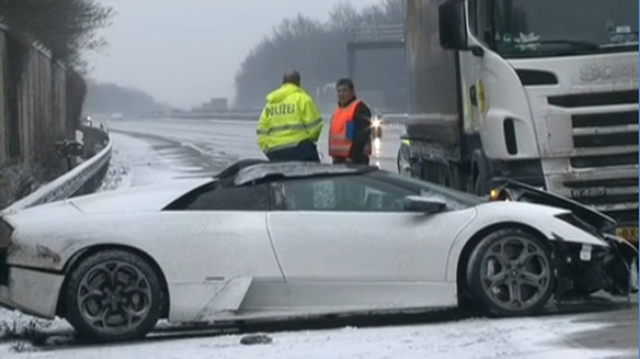 Lamborghini Murcielago Roadster crasht in Duitsland
