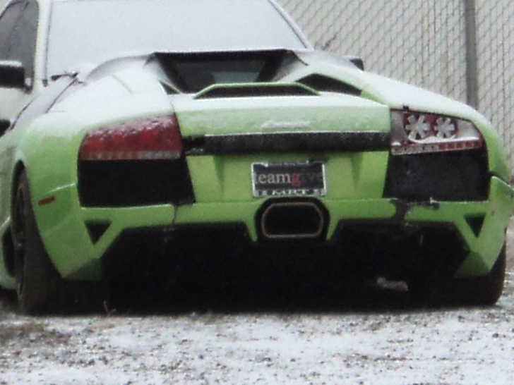 Man crasht gewonnen Lamborghini in oogwenk 