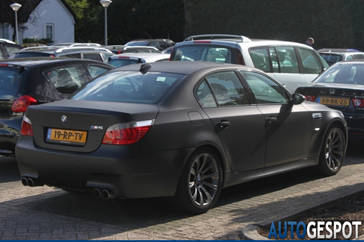Gespot: matte kleuren deel 98