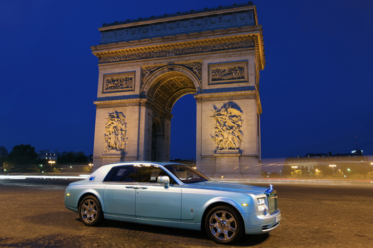Rolls-Royce 102EX gaat de hele wereld over