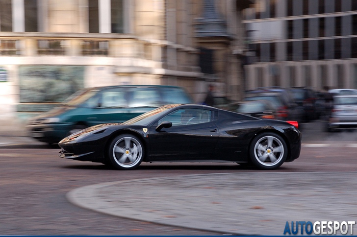 Topspot: Ferrari 458 Spider