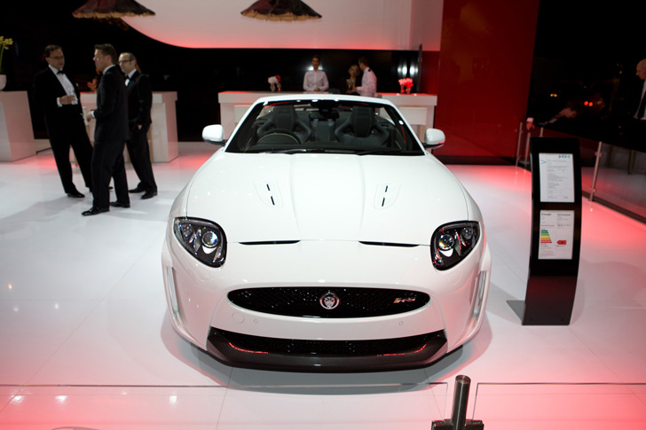 Aandachtstrekker: Jaguar XKR-S Cabriolet op Miljonair Fair