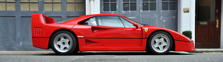 Delizia fotografica da Londra: Ferrari F40!