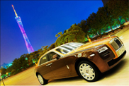 Pikantny Rolls-Royce Ghost EWB Guangzhou Edition