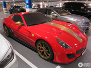 Spotted: Ferrari 599 GTO with golden details