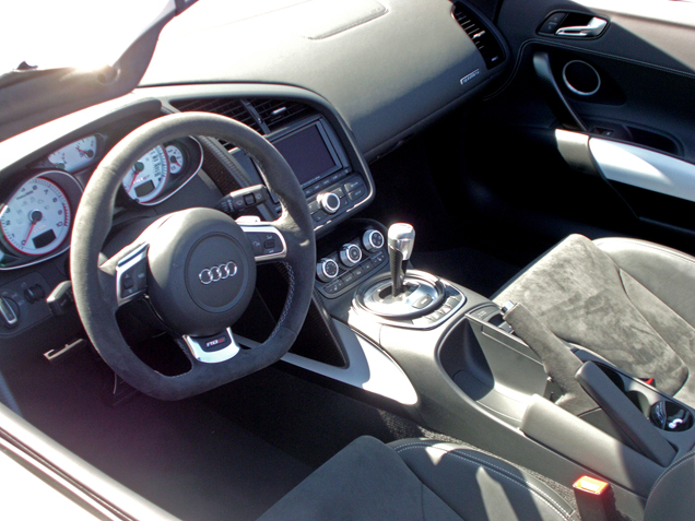 Great experience: taking a ride in a Audi R8 GT Spyder