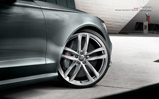 The Audi RS6 Avant C7 also looks good in grey!