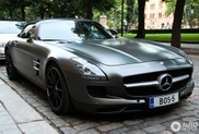 芬兰唯一的奔驰 SLS AMG Roadster 