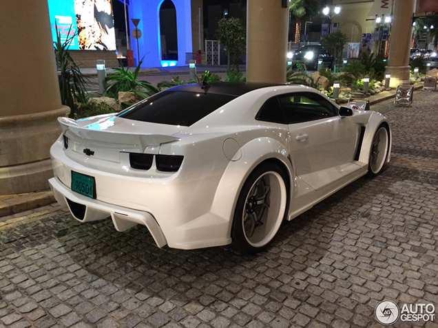 Deze bijzondere Chevrolet Camaro hoort thuis in Dubai