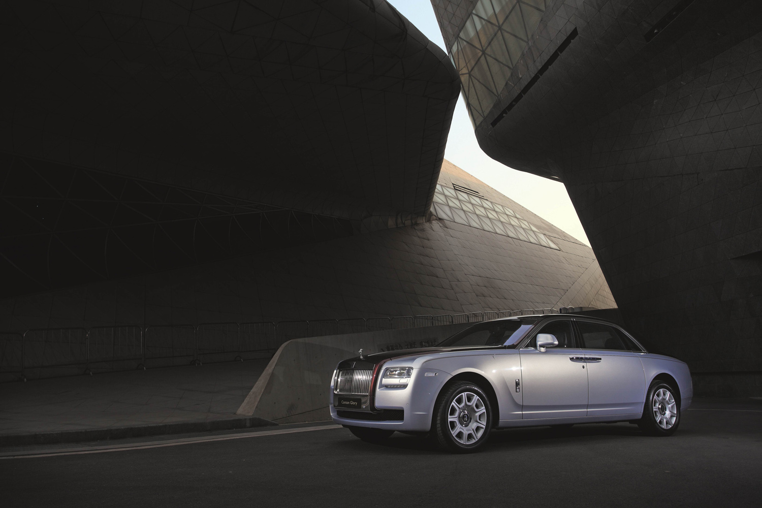 Is de Rolls-Royce Canton Glory Ghost speciaal?