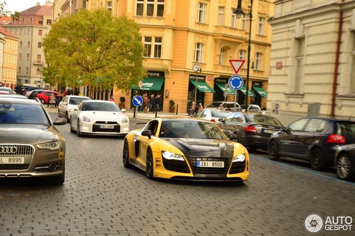 Tweemaal tuninggeweld uit Praag gespot