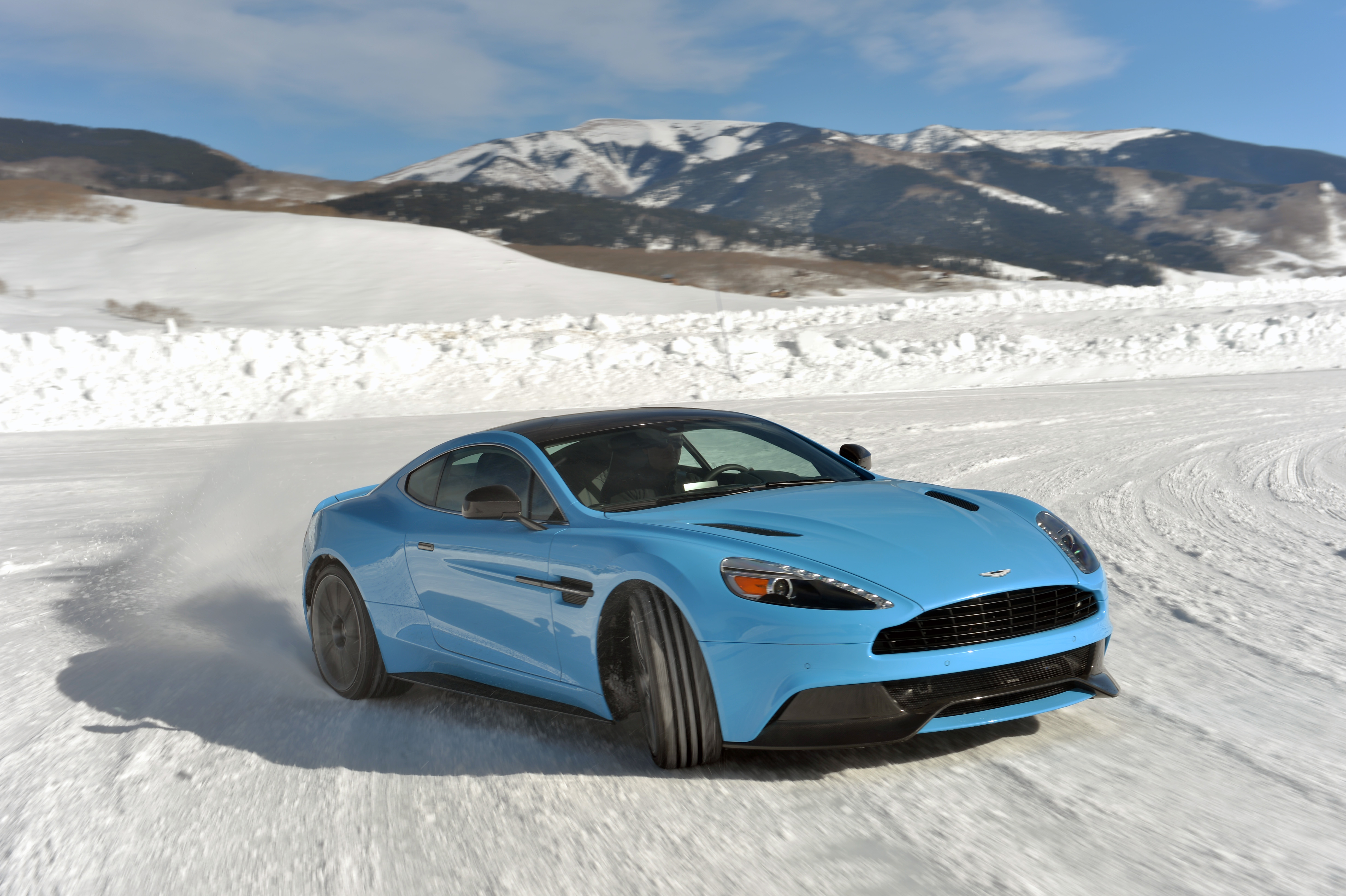 Aston Martin on Ice zorgt voor sfeervolle platen