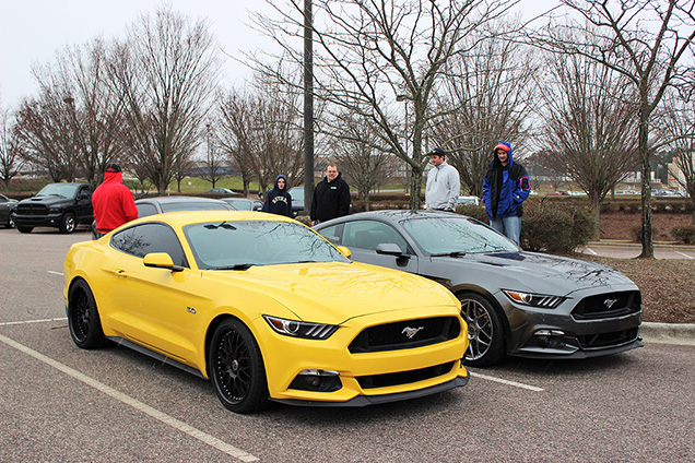 Laatste Cars & Coffee in Raleigh groot succes