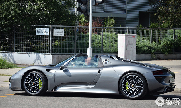 Porsche 918 Spyder heeft bijna 50.000 views