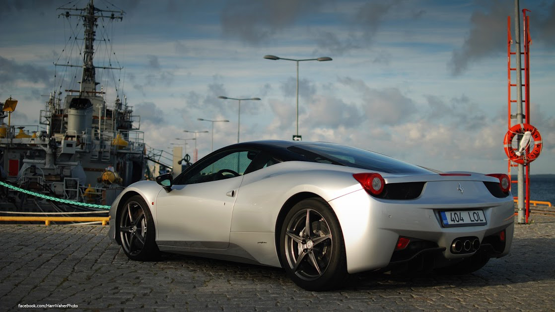 Fotoshoot: Ferrari 458 Italia in Estland