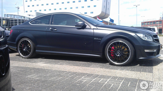 Gespot: matte kleuren deel 174