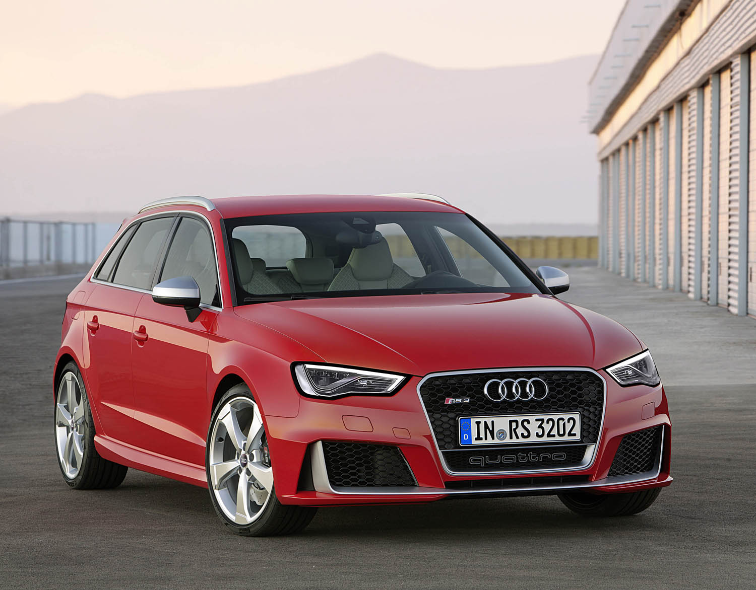 Audi RS3 Sportback is terug en gloeiend heet