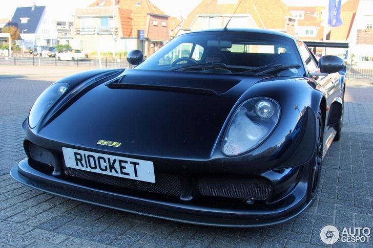 Spot van de dag: Noble M12 M400