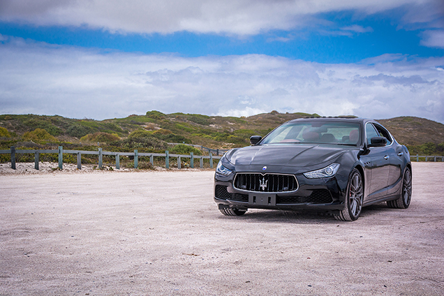 Maserati Ghibli fraai vastgelegd in Kaapstad