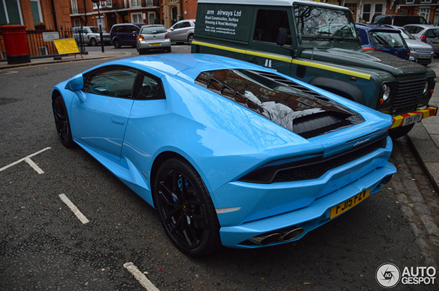 Lamborghini Huracán LP610-4 geeft kleur aan winter in Londen