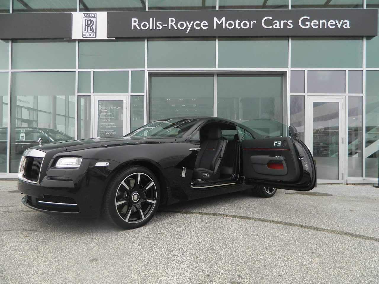 Rolls-Royce Wraith is een bad boy