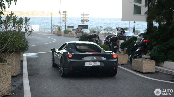 Lekkere Ferrari 458 Speciale's blijven opduiken