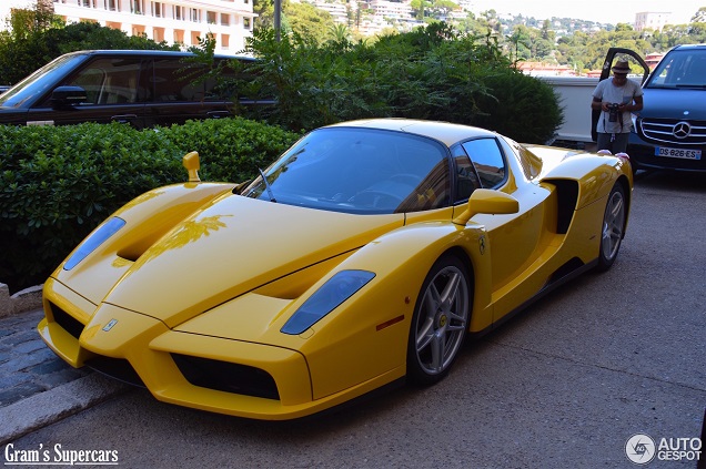 Een gele Enzo is het toonbeeld van een originele Ferrari