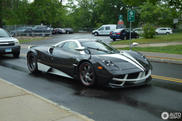 Spot of the Day USA: Pagani Huayra in a great color scheme 