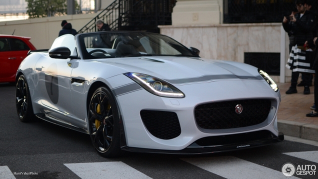 Ook heerlijk in het wit: Jaguar Project 7