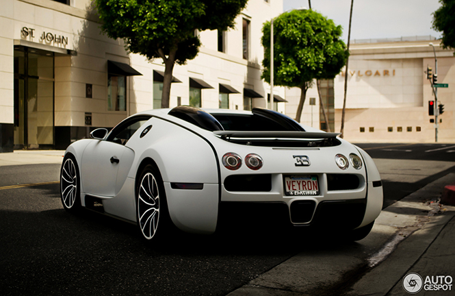 Spot of the Day USA: Bugatti Veyron 16.4 in Beverly Hills