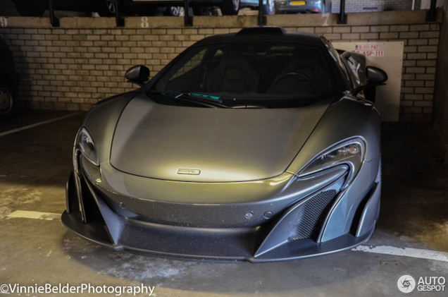 Spot van de dag: McLaren 675LT met carbon