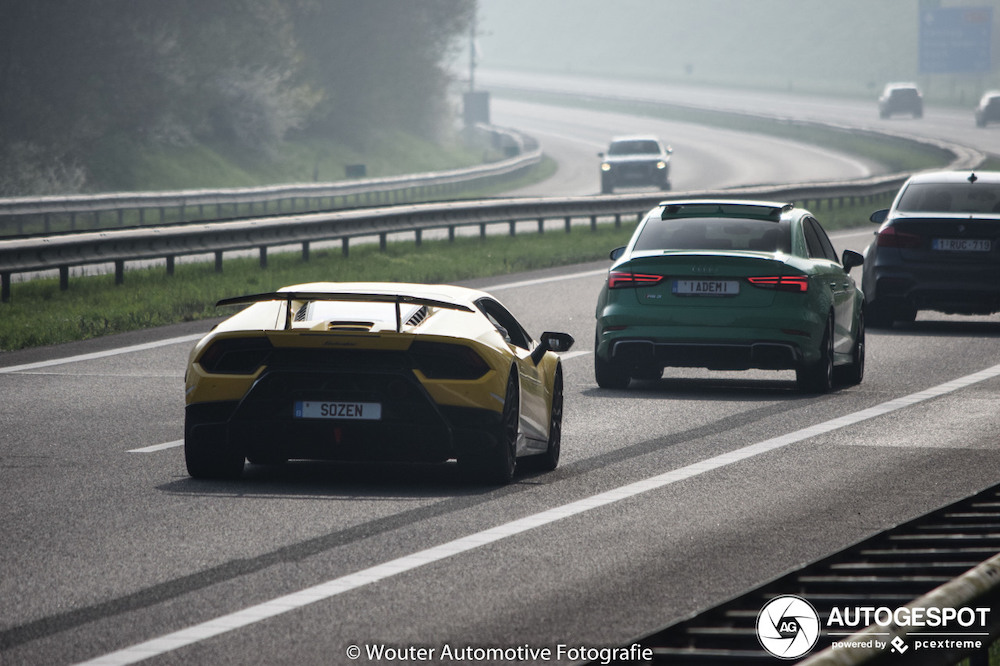 Spot van de dag: Lamborghini Huracán Performante