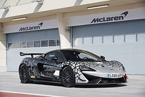 McLaren 620R is your daily racer for the street